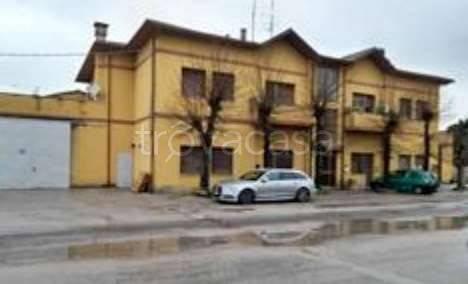 appartamento in vendita a Colli al Metauro in zona Tavernelle