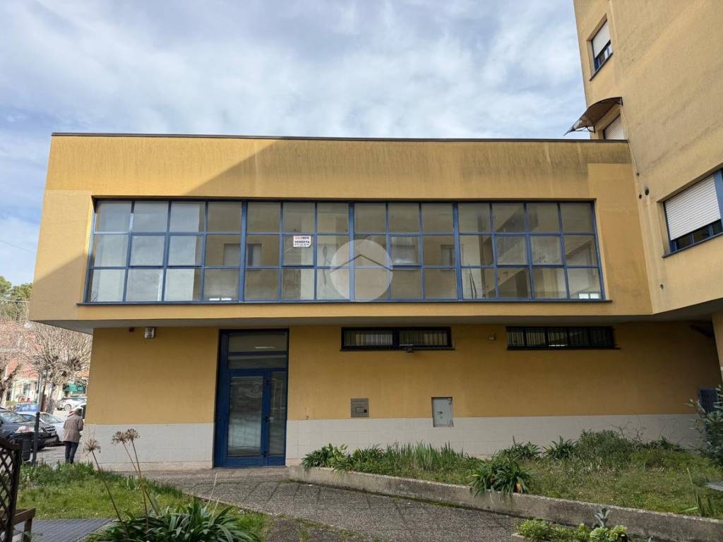 ufficio in vendita a Colli al Metauro in zona Calcinelli