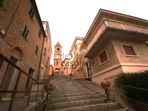 appartamento in vendita a Colli al Metauro in zona Montemaggiore al Metauro