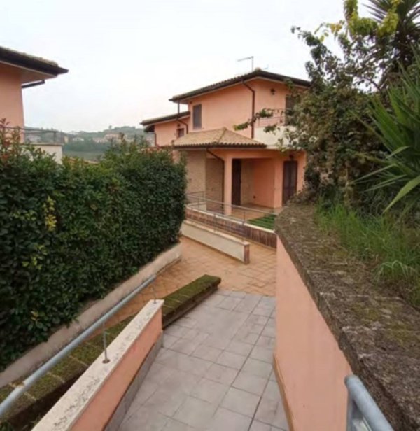 appartamento in vendita a Colli al Metauro in zona Saltara