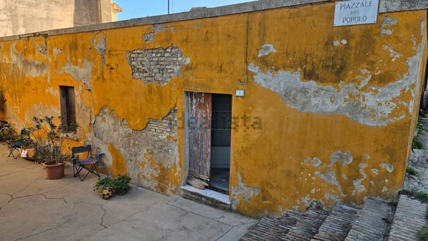casa semindipendente in vendita a Colli al Metauro in zona Saltara
