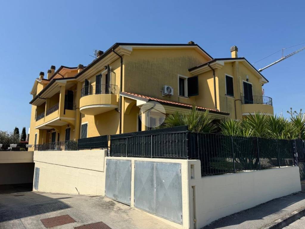 appartamento in vendita a Colli al Metauro in zona Calcinelli