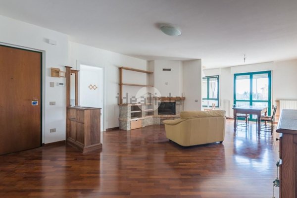 appartamento in vendita a Colli al Metauro in zona Calcinelli