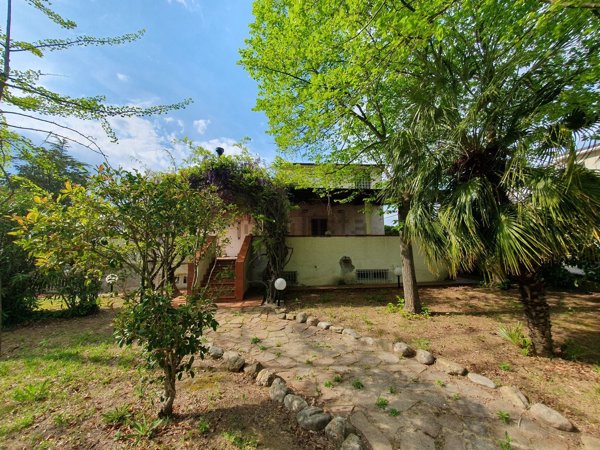 casa indipendente in vendita a Colli al Metauro