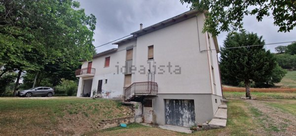 casa indipendente in vendita a Colli al Metauro in zona Tavernelle