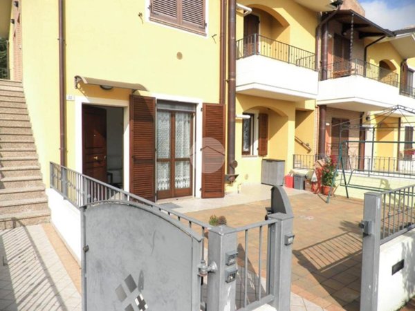 appartamento in vendita a Colli al Metauro in zona Tavernelle