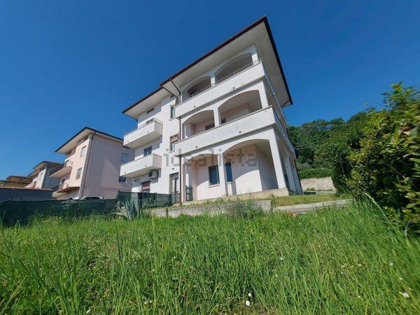 appartamento in vendita a Colli al Metauro in zona Calcinelli