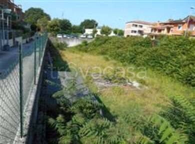terreno edificabile in vendita a Colli al Metauro in zona Tavernelle
