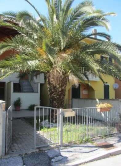 appartamento in vendita a Colli al Metauro in zona Villanova