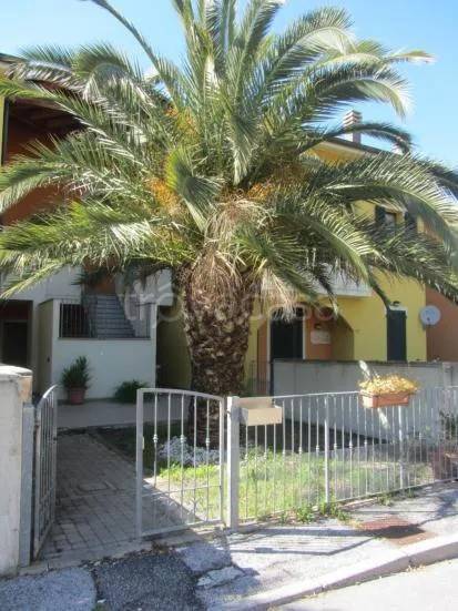 appartamento in vendita a Colli al Metauro in zona Villanova