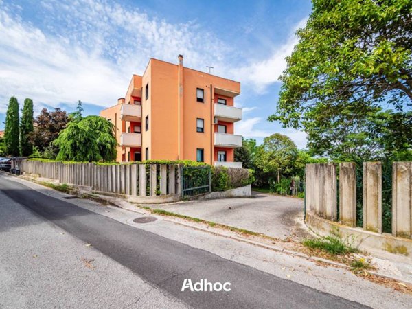 appartamento in vendita a Colli al Metauro in zona Calcinelli