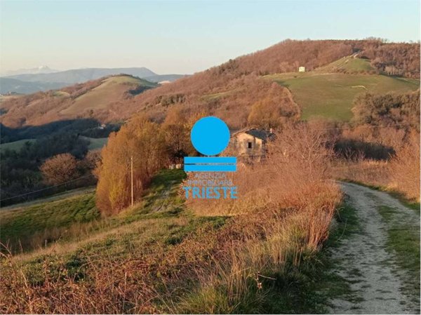ufficio in vendita a Colli al Metauro