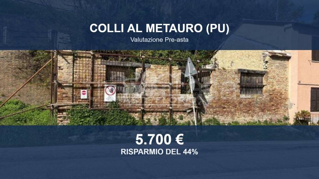 locale commerciale in vendita a Colli al Metauro in zona Villanova