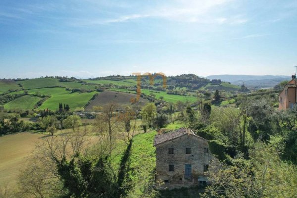 casa indipendente in vendita a Colli al Metauro in zona Montemaggiore al Metauro