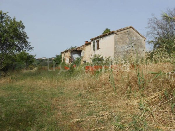 casa indipendente in vendita a Terre Roveresche in zona Orciano di Pesaro