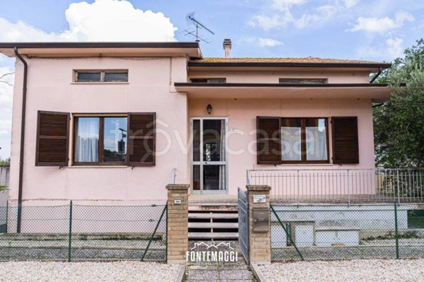 casa indipendente in vendita a Terre Roveresche