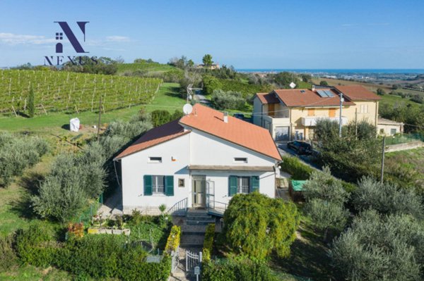 casa indipendente in vendita a Terre Roveresche in zona Piagge