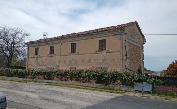 casa indipendente in vendita a Terre Roveresche in zona Vergineto