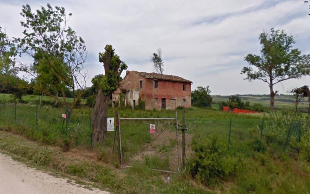 casa indipendente in vendita a Terre Roveresche in zona San Giorgio di Pesaro