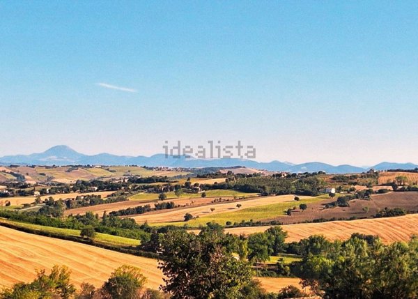 casa indipendente in vendita a Terre Roveresche