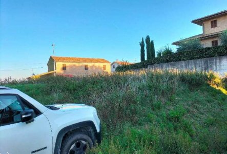 terreno edificabile in vendita a Terre Roveresche