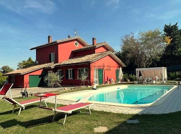 casa indipendente in vendita a Terre Roveresche