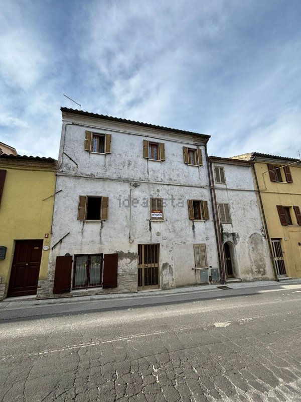 appartamento in vendita a Terre Roveresche in zona Barchi