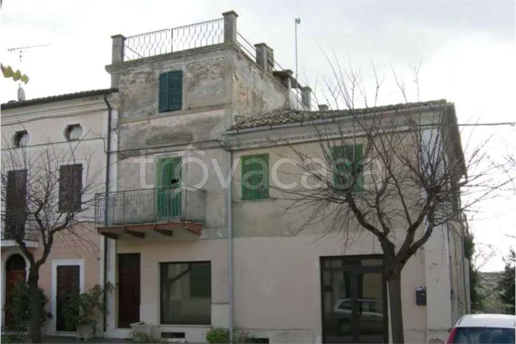 appartamento in vendita a Terre Roveresche in zona San Giorgio di Pesaro