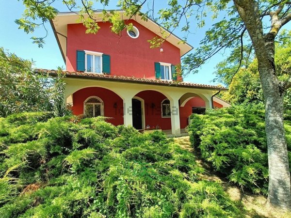 casa indipendente in vendita a Terre Roveresche in zona Piagge