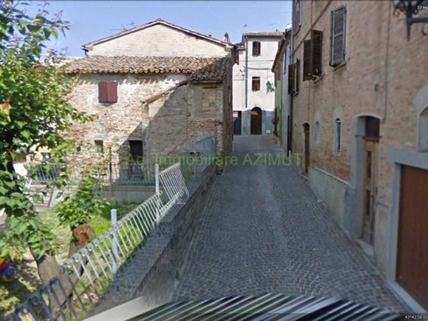 casa indipendente in vendita a Terre Roveresche in zona San Giorgio di Pesaro