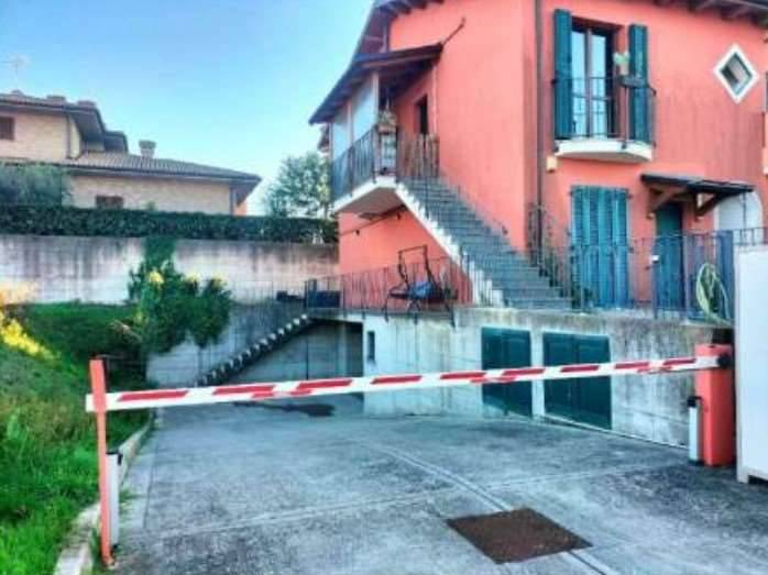 appartamento in vendita a Terre Roveresche