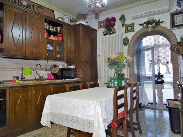 casa indipendente in vendita a Terre Roveresche