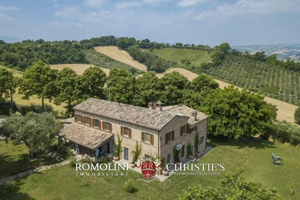 casa indipendente in vendita a Terre Roveresche