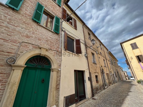 casa indipendente in vendita a Terre Roveresche