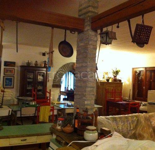 casa indipendente in vendita a Terre Roveresche in zona Piagge