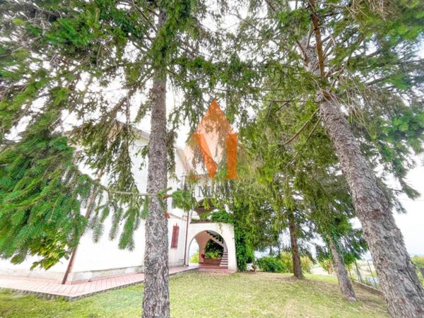 appartamento in vendita a Terre Roveresche in zona Piagge