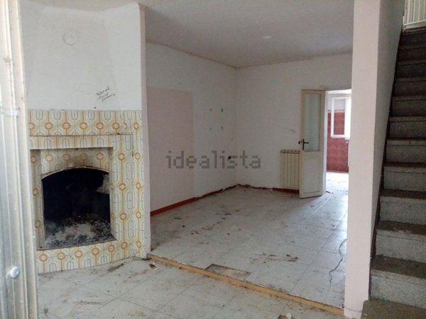 casa indipendente in vendita a Terre Roveresche