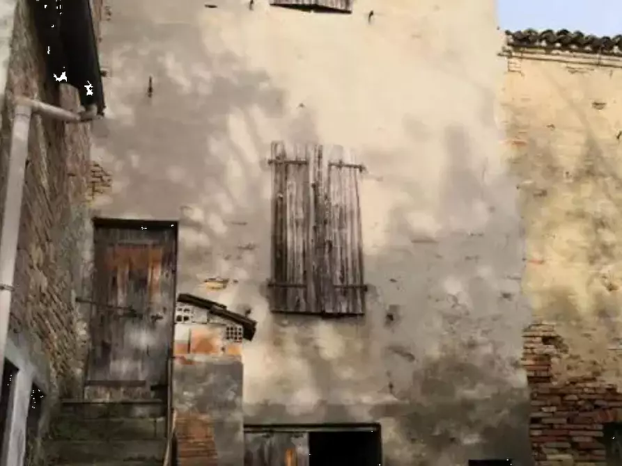 locale di sgombero in vendita a Terre Roveresche in zona San Giorgio di Pesaro