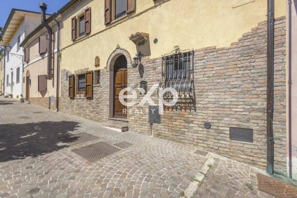 casa indipendente in vendita a Terre Roveresche in zona Piagge