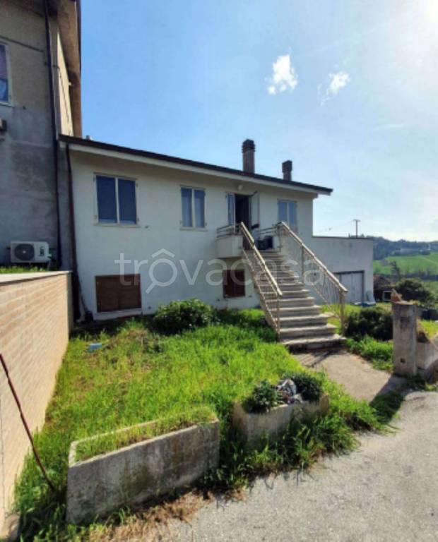 appartamento in vendita a Terre Roveresche