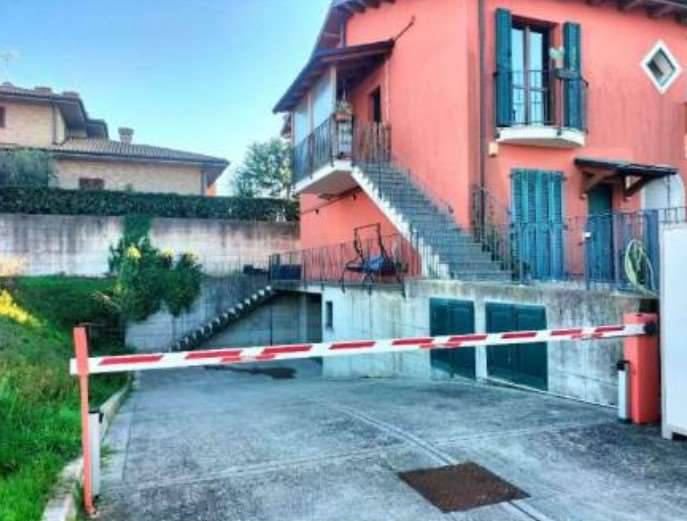 appartamento in vendita a Terre Roveresche