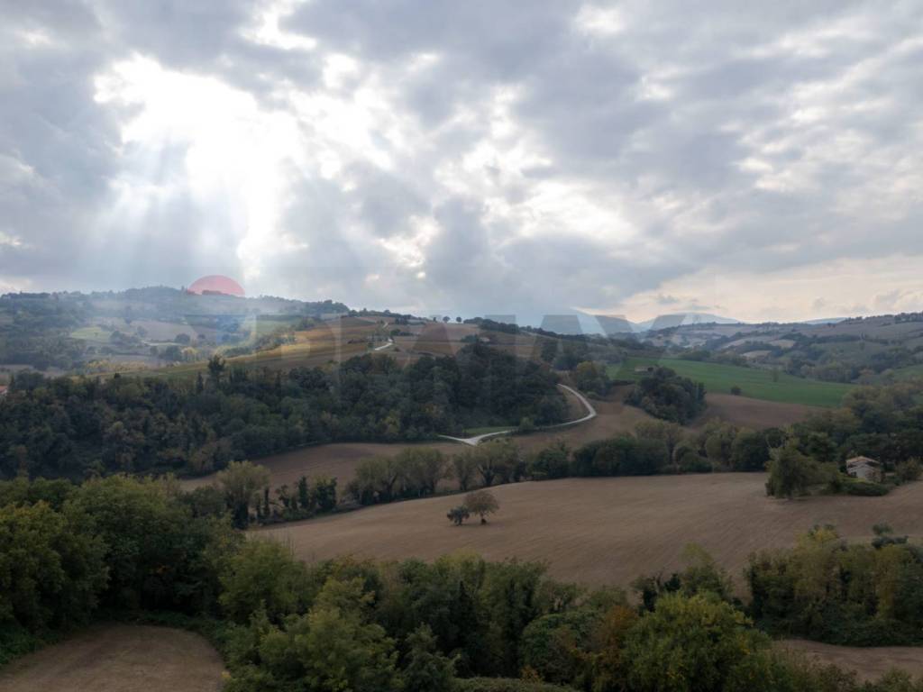 terreno agricolo in vendita a Terre Roveresche
