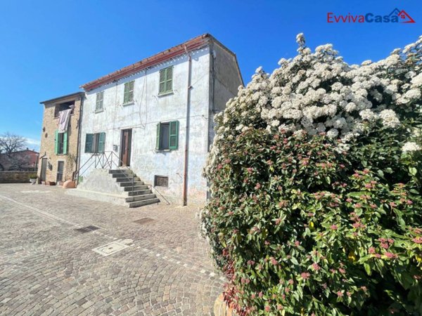 casa indipendente in vendita a Terre Roveresche in zona Piagge