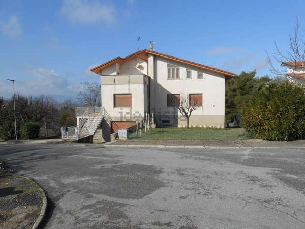 casa indipendente in vendita a Terre Roveresche in zona Orciano di Pesaro