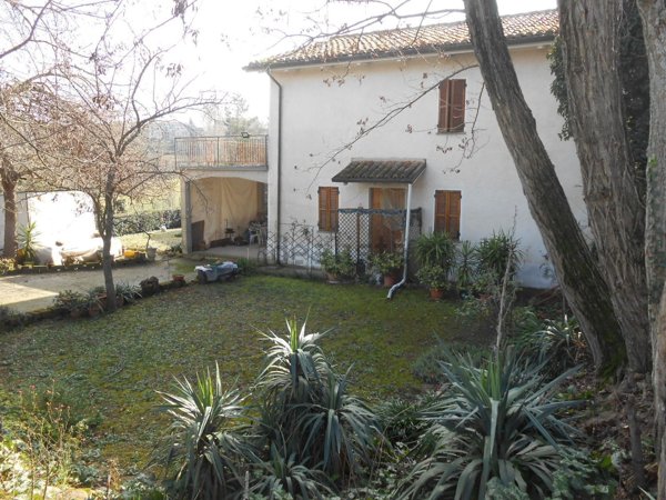 casa indipendente in vendita a Terre Roveresche in zona Orciano di Pesaro