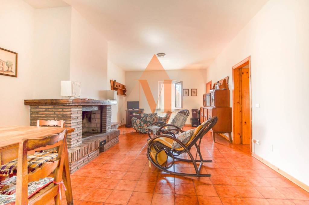 appartamento in vendita a Terre Roveresche in zona Piagge