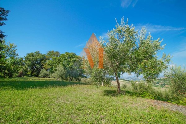 casa indipendente in vendita a Terre Roveresche in zona Piagge