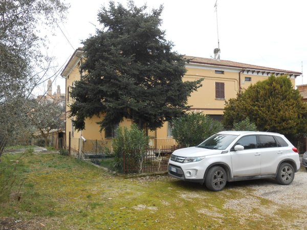 casa indipendente in vendita a Terre Roveresche in zona Orciano di Pesaro