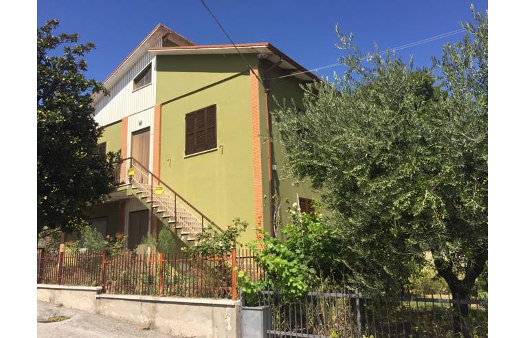 casa indipendente in vendita a Terre Roveresche