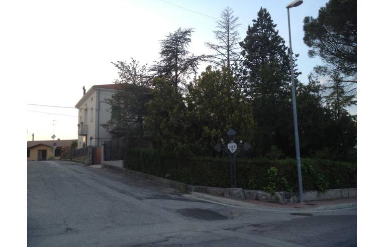 casa indipendente in vendita a Terre Roveresche in zona San Giorgio di Pesaro